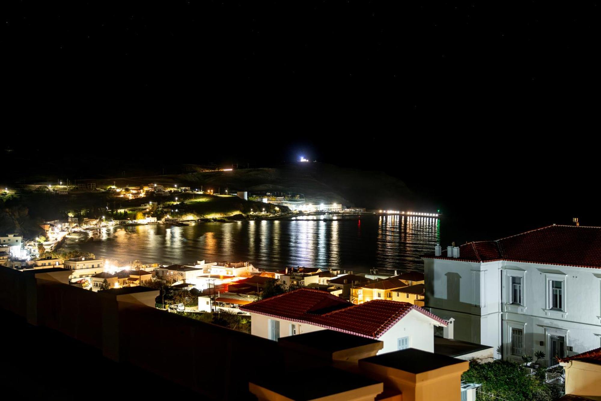 Archontiko Eleni Hotel Ándros Exteriör bild